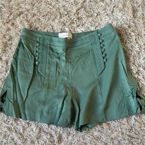 Elevenses Green Women Shorts